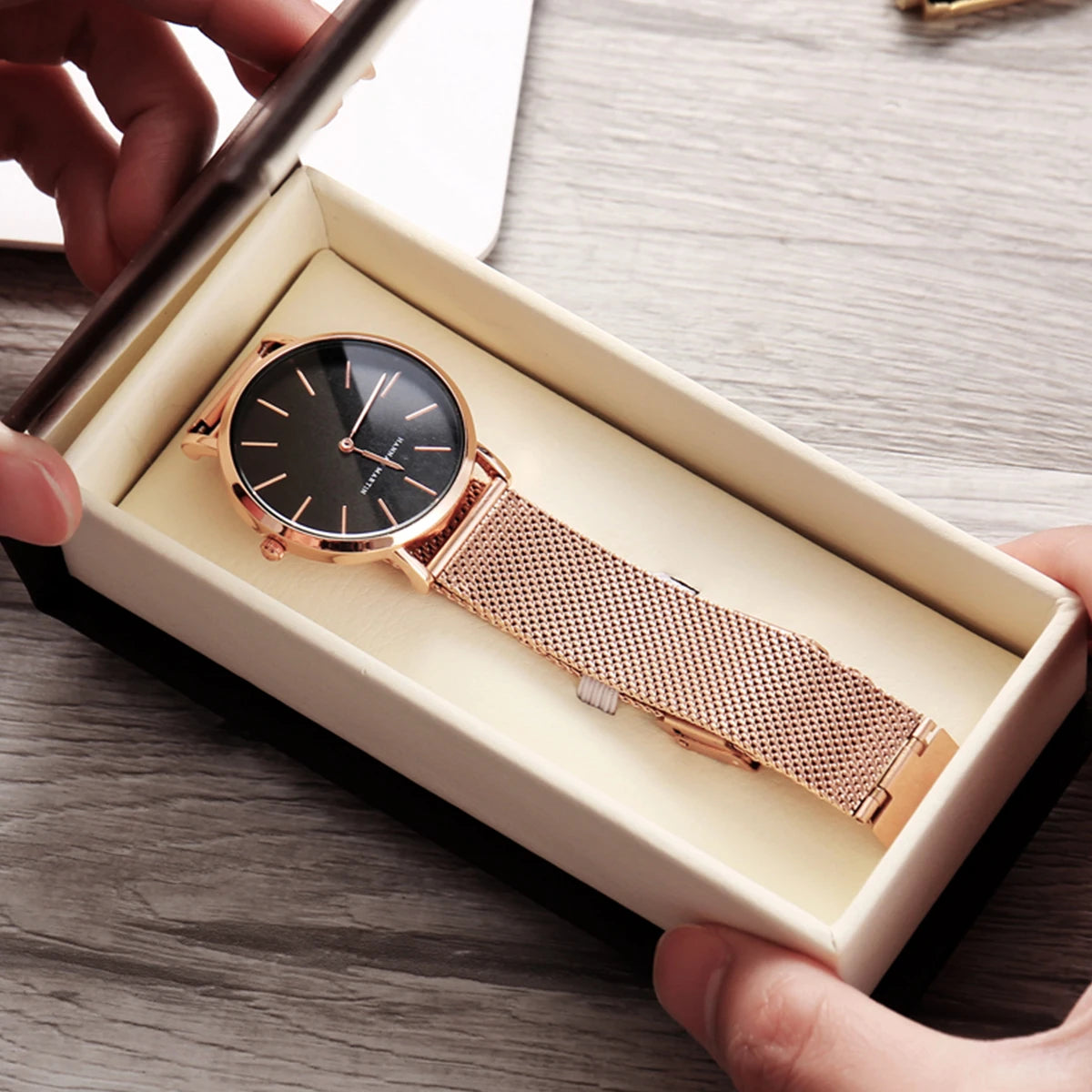 Montre Femme Hannah Martin