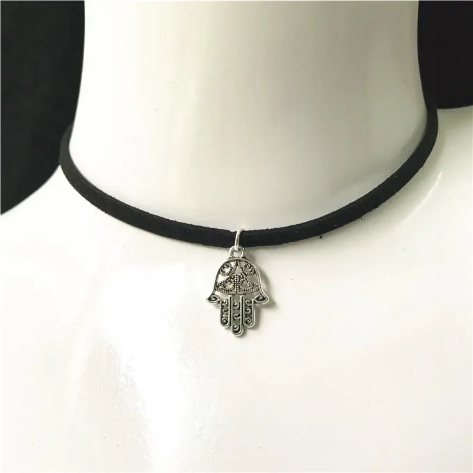Collier Ras-du-Cou Gothic Punk en Velours Noir – Style Steampunk