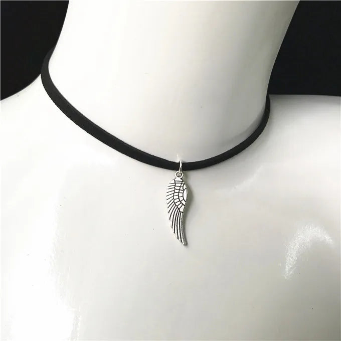 Collier Ras-du-Cou Gothic Punk en Velours Noir – Style Steampunk
