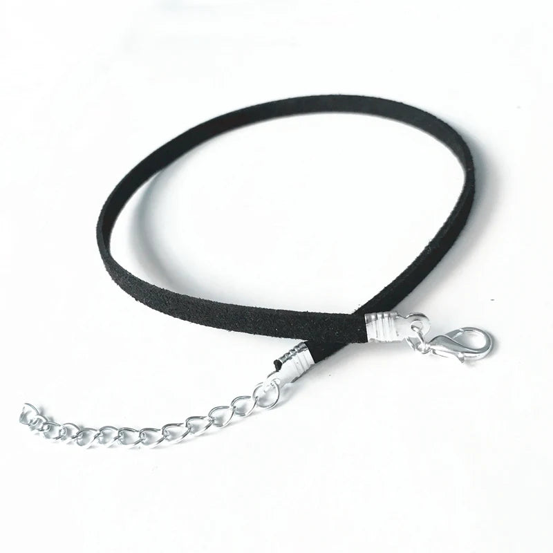 Collier Ras-du-Cou Gothic Punk en Velours Noir – Style Steampunk